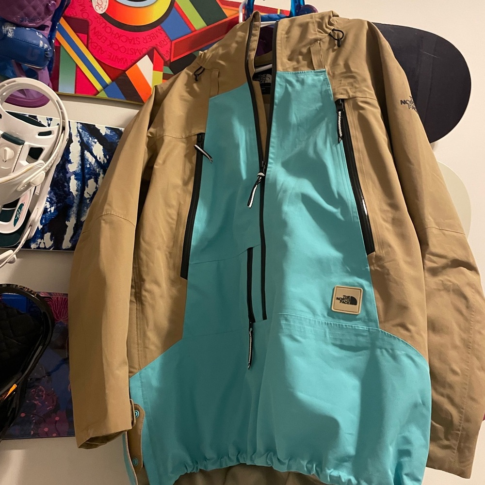 The North Face women’s anorak